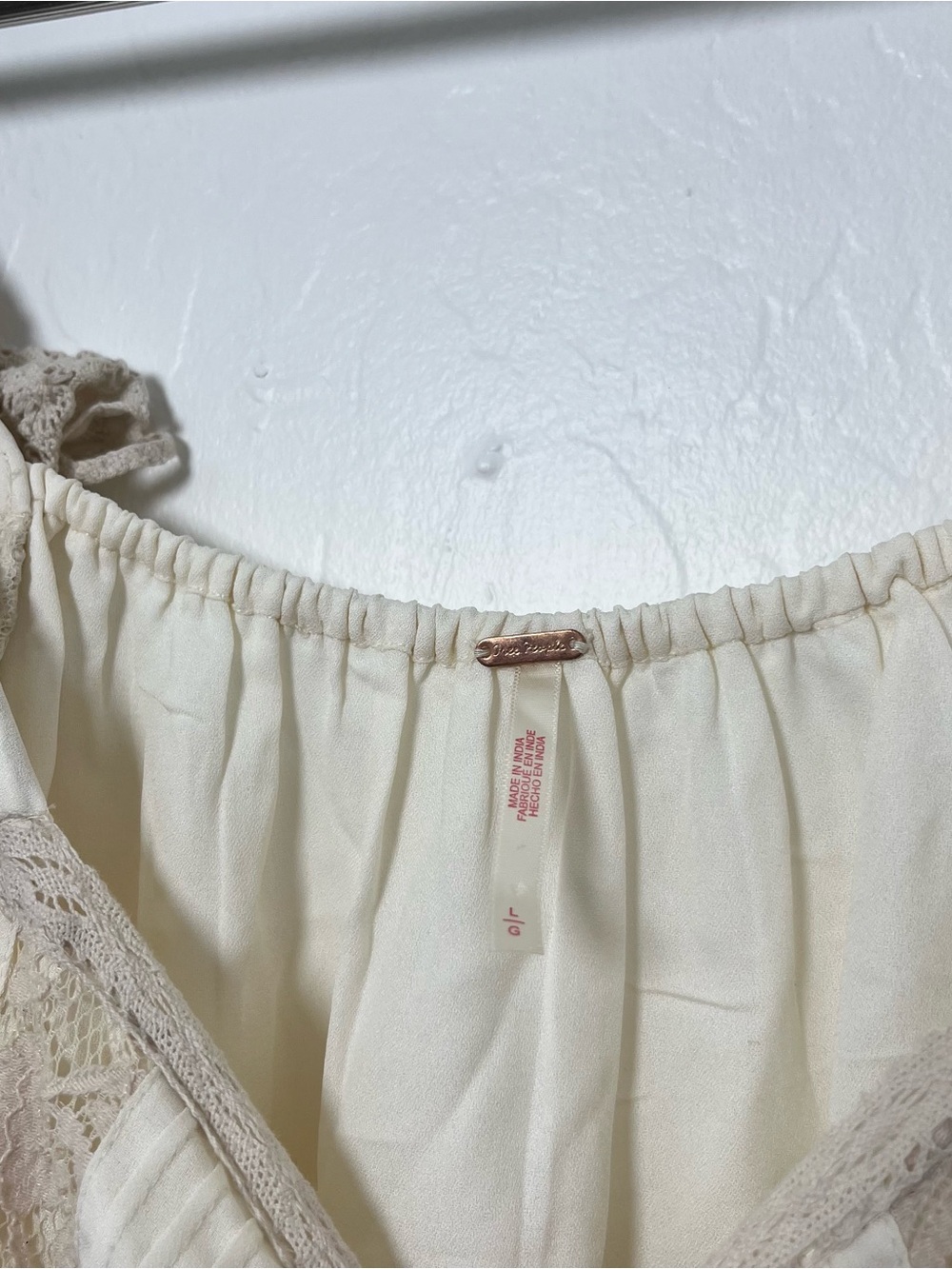 Free People Francie Silky Blouse Top Elegant Ivory Lace Ruffle Details Size L - Picture 5 of 9